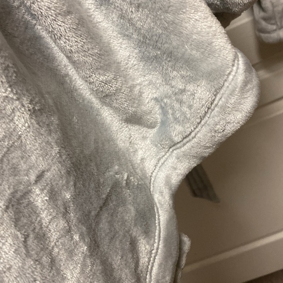 ROBE LUX NWOT (EBERJEY) X LARGE SO COZY IN SUPER WARM BEAUTIFUL COLOR - Picture 8 of 13